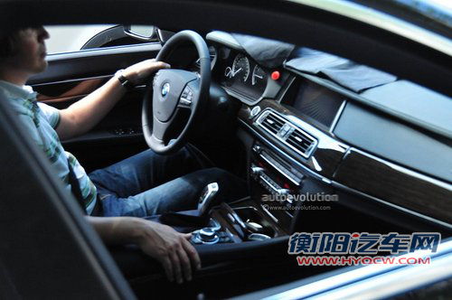 改款宝马7系混动谍照 内饰曝光/V8配混动 改款宝马7系混动谍照 内饰曝光/V8配混动