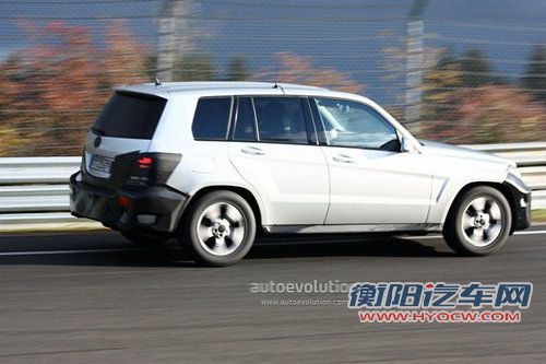 新款奔驰GLK谍照首曝 V6引擎/日内瓦发布 新款奔驰GLK谍照首曝 V6引擎/日内瓦发布