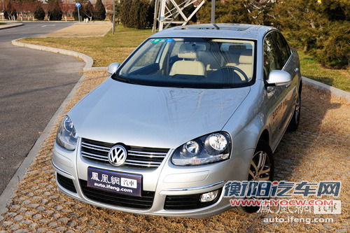一汽大众新速腾实拍图曝光 或广州车展亮相