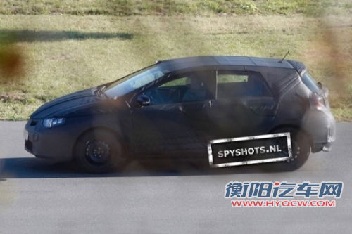 2013款丰田Auris谍照曝光 或明年底发布