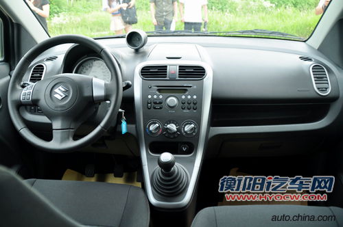 正式定名派喜 11月1日昌河铃木Splash下线