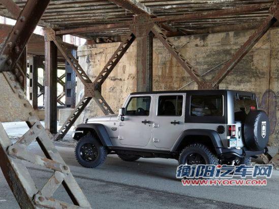 吉普牧马人Call of Duty MW3 2012款