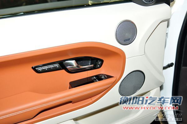 路虎极光上市 4款车型售62.8-63.8万元