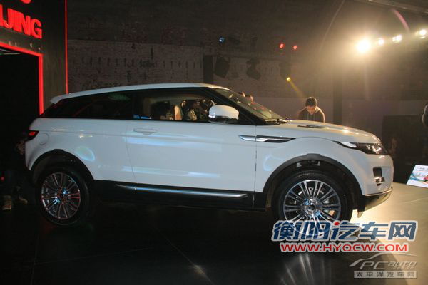 路虎极光今日上市 4款车型售62.8-63.8万