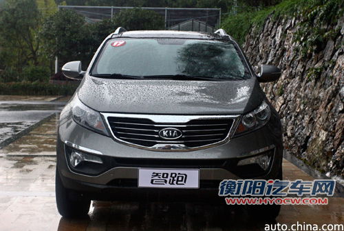 售16.48万-24.98万元 2012款起亚智跑上市