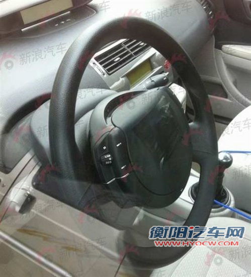 或于明年上市 雪铁龙改款世嘉内饰曝光 或于明年上市 雪铁龙改款世嘉内饰曝光