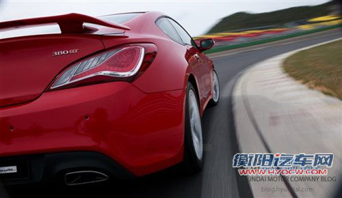 采用新家族设计 曝新款劳恩斯-酷派官图