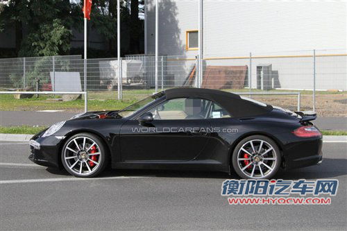 外观细微改动 曝新保时捷911敞篷版谍照 衡阳汽车网