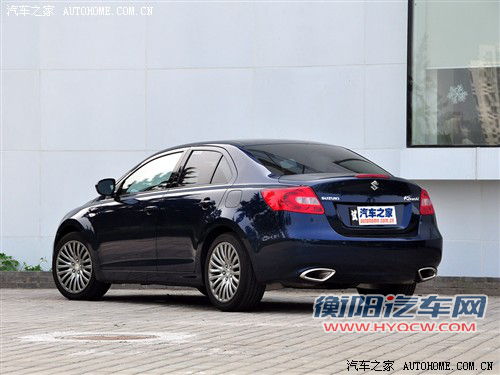 铃木 铃木(进口) 凯泽西 2010款 2.4l四驱豪华版 铃木 铃木(进口) 凯泽西 2010款 2.4l四驱豪华版