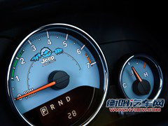 或洛杉矶车展亮相 JEEP推自由人北极版