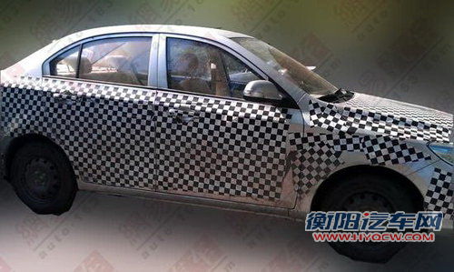 广州车展首发 长安B501再曝新车谍照