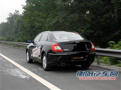 目标直指家用 试2012款瑞麒G5 2.0DVVT