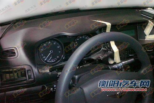 或2012年北京车展亮相 奇瑞M16谍照再曝