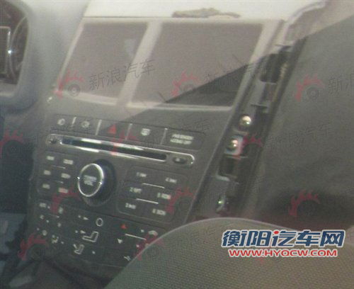 内饰谍照曝光 青年莲花SUV或售10-15万 汽车之家