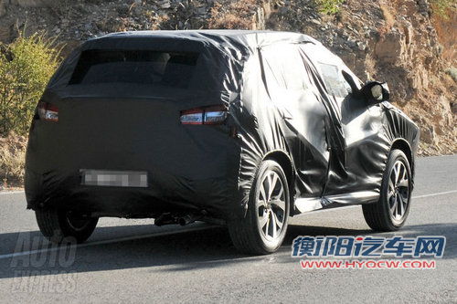 将于明年引入国内 标致2008路试再曝光