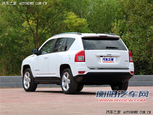 jeep吉普 jeep吉普 指南者 2011款 2.4 豪华导航版