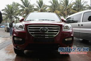 强力有范儿特拉风 力帆SUV路试图片曝光