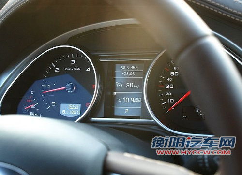 试驾评测2012款奥迪Q7 3.0TDI 突破科技