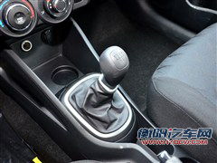 起亚 东风悦达起亚 起亚k2 2012款 两厢 1.4 gls mt