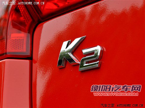起亚 东风悦达起亚 起亚k2 2012款 两厢 1.6 premium at