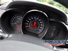 起亚 东风悦达起亚 起亚k2 2012款 两厢 1.6 premium at