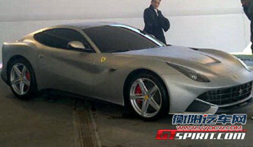 新家族式造型 全新的法拉利620 GT实车曝光