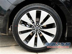 起亚 东风悦达起亚 起亚k5 2012款 2.0l premium at