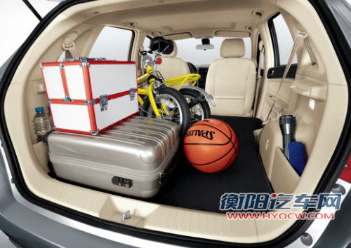 2012款北汽E系列上市 售价5.58万-8.68万元