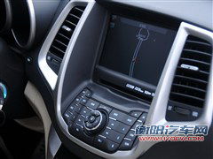 长安 长安汽车 逸动eado 2012款 1.6l mt 尊贵型