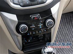 长安 长安汽车 逸动eado 2012款 1.6l mt 尊贵型