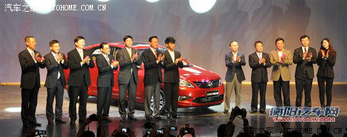 长安 长安汽车 逸动eado 2012款 1.6l mt 豪华型