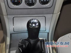 售6.38-7.28万 2012款长安CX30三厢上市