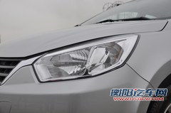 谁更具合资品质? 启辰D50对比风神A60