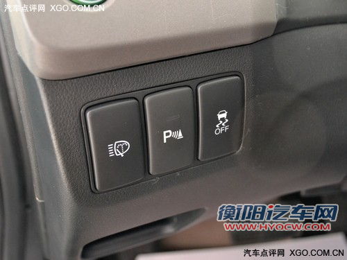 就看性价比 四款紧凑车入门车型配置对比