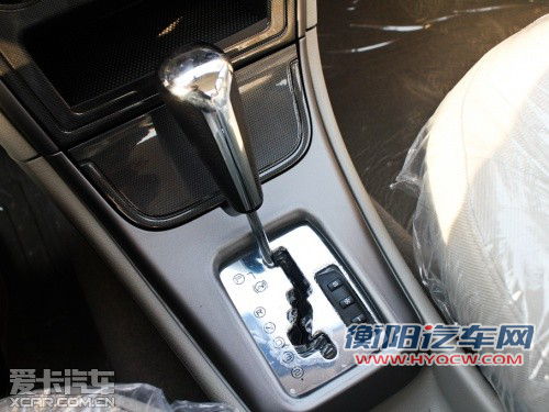 东风雪铁龙 2012款爱丽舍 三厢