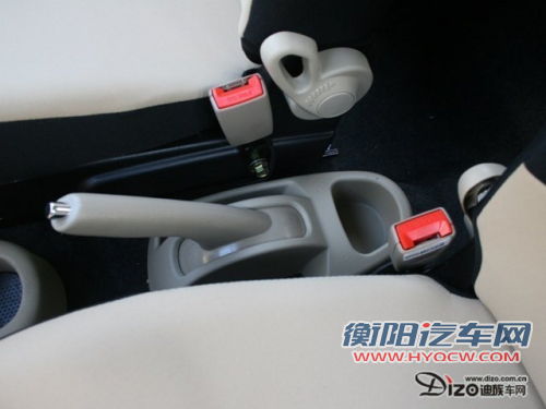 无惧堵车 三款只占半个车位经典小车推荐