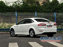 福特 长安福特 蒙迪欧-致胜 2012款 2.0 gtdi240 旗舰运动版