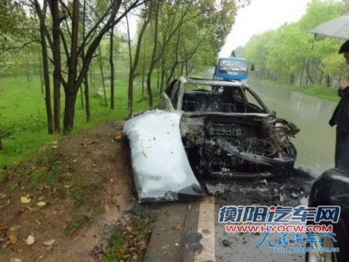 对待问题无诚意 马自达汽车自燃事故频发