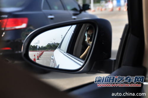 混动不仅是省油 中华网体验凯美瑞·尊瑞