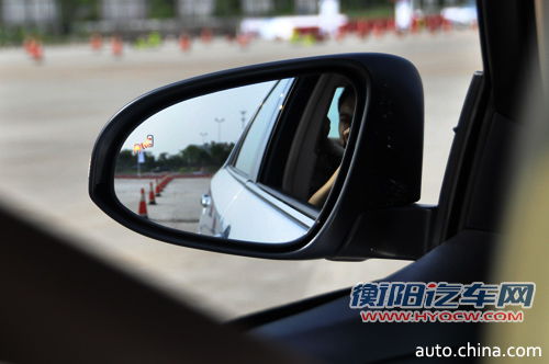 混动不仅是省油 中华网体验凯美瑞·尊瑞