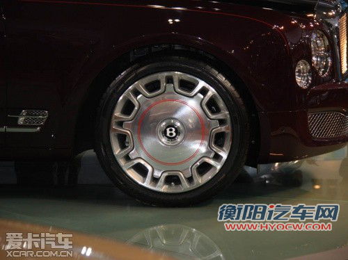 重庆国际车展开幕 英女王&ldquo;座驾&rdquo;驾到