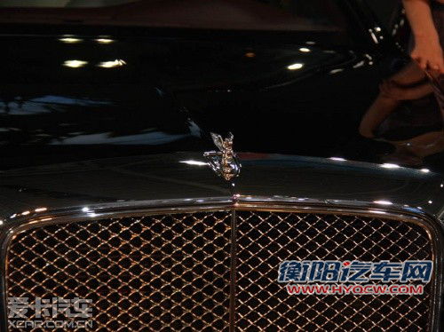 重庆国际车展开幕 英女王&ldquo;座驾&rdquo;驾到