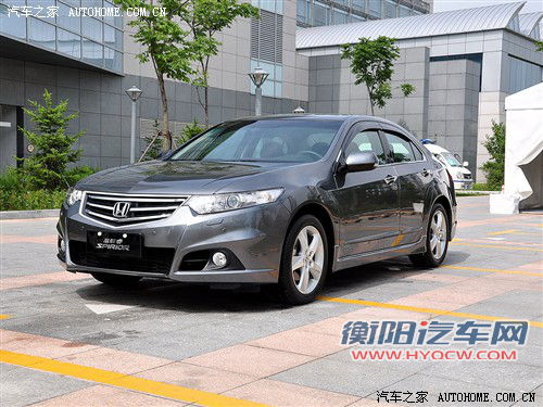 本田 东风本田 思铂睿 2009款 2.4l 尊贵导航版