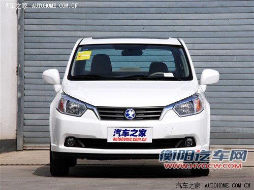 将下半年推出 启辰D50两厢版进环保目录