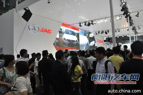 深港澳车展车主闹江淮展台 自主品牌需深思