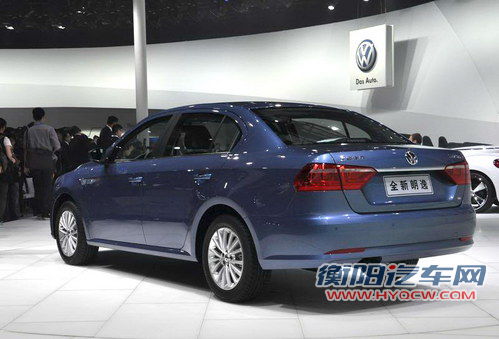 新朗逸尾部也与帕萨特如出一辙