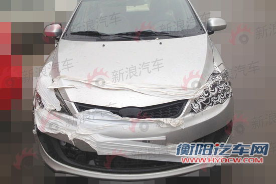 新款风云2的前脸变化比较大