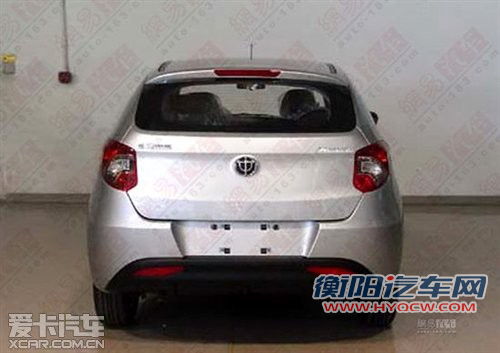 前脸设计大不同 曝中华H230两厢定妆照