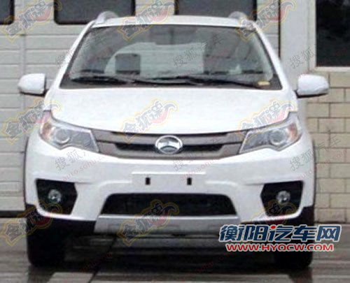 C20R换新车标 改款长城C30定妆照曝光 汽车之家