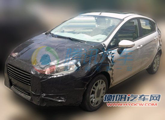 长安福特新嘉年华首次曝光 大嘴风格露面